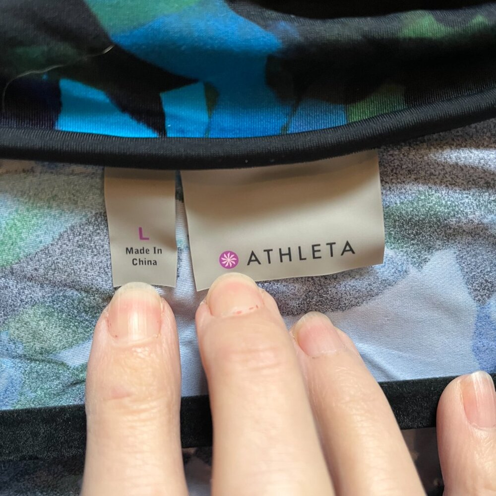 Athleta Blue Mustique long sleeved, zip-up Rashguard, size Large - Picture 3 of 4